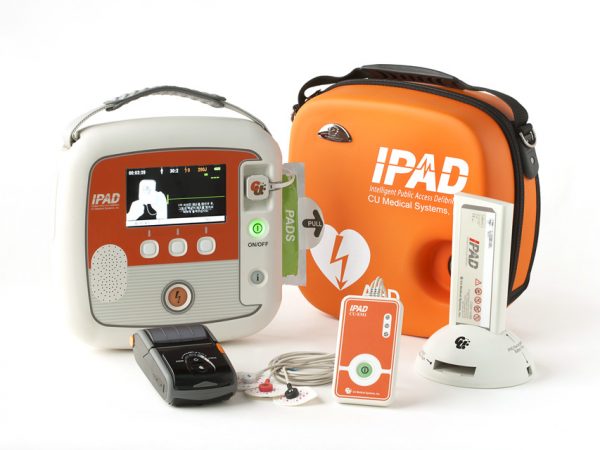 Defibrillatore iPad CU SP 2 AED con monitor specificare la lingua nell ordine 35341 1